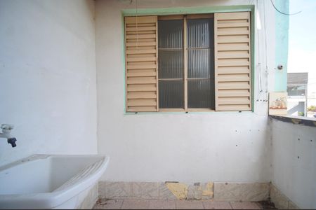 Apartamento para alugar com 75m², 2 quartos e 1 vagaÁrea de Serviço