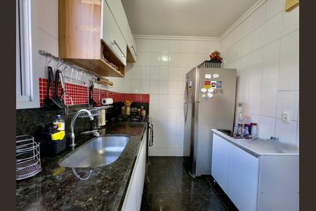 Apartamento à venda com 3 quartos, 85m² em Itamarati, Belo Horizonte