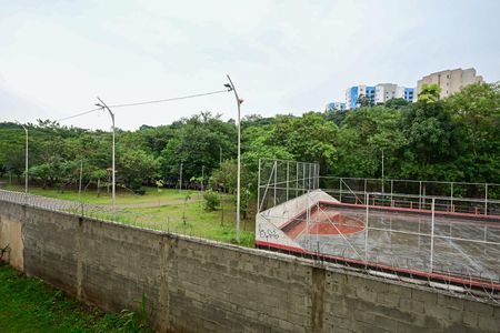 Vista de apartamento para alugar com 2 quartos, 45m² em Jardim Record, Taboão da Serra