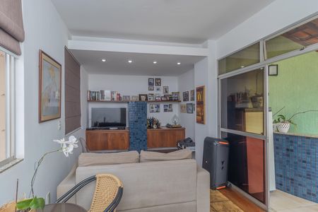 Apartamento à venda com 3 quartos, 190m² em Ipiranga, Belo Horizonte