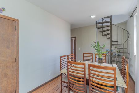 Apartamento à venda com 190m², 3 quartos e 2 vagas