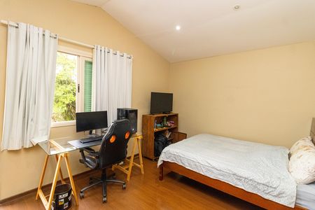 Casa de condomínio à venda com 288m², 4 quartos e 3 vagasSuíte 3