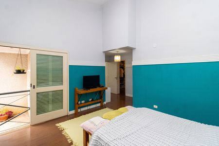Casa de condomínio à venda com 288m², 4 quartos e 3 vagasSuíte 2