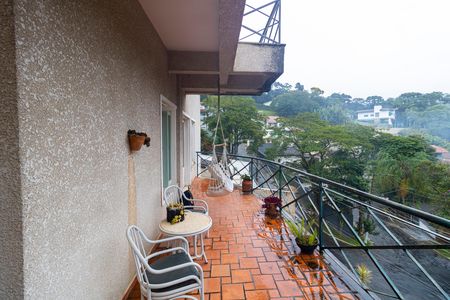 Casa de condomínio à venda com 288m², 4 quartos e 3 vagasVaranda da Sala