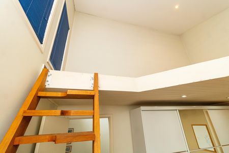 Casa de condomínio à venda com 288m², 4 quartos e 3 vagasSuíte 1
