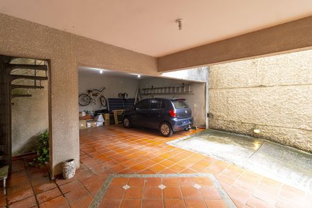 Casa de condomínio à venda com 288m², 4 quartos e 3 vagasGaragem
