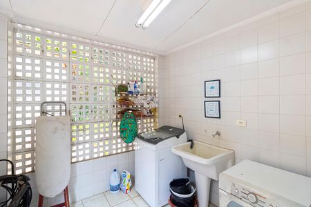 Casa de condomínio à venda com 288m², 4 quartos e 3 vagasÁrea de Serviço