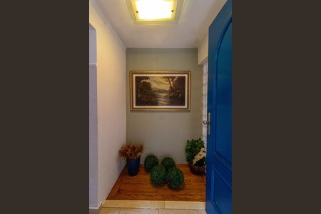 Casa de condomínio à venda com 288m², 4 quartos e 3 vagasHall de entrada