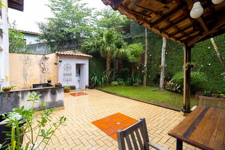 Casa de condomínio à venda com 288m², 4 quartos e 3 vagasQuintal Gourmet