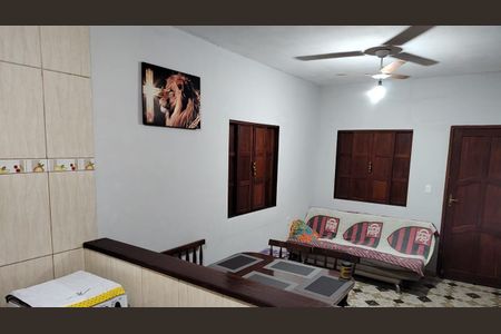 Casa para alugar com 2 quartos, 200m² em Vila Colonial, Cabo Frio