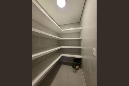 Apartamento para alugar com 123m², 3 quartos e 2 vagasDispensa