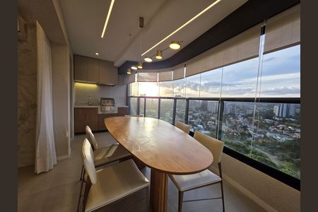 Apartamento para alugar com 123m², 3 quartos e 2 vagasVaranda