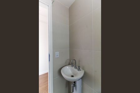 Banheiro de kitnet/studio para alugar com 1 quarto, 29m² em Mooca, São Paulo