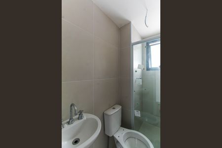 Banheiro de kitnet/studio para alugar com 1 quarto, 29m² em Mooca, São Paulo