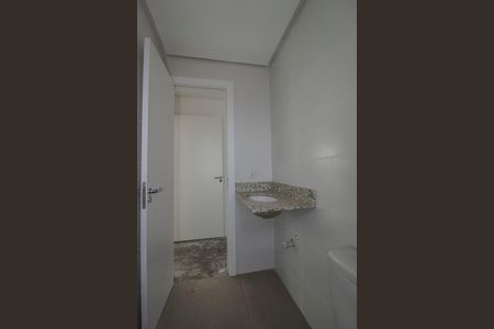 Apartamento à venda com 66m², 2 quartos e 2 vagasBanheiro da Suíte