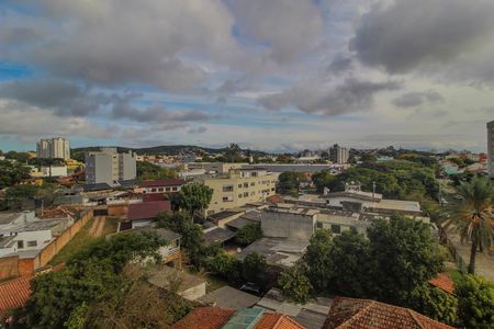 Apartamento à venda com 66m², 2 quartos e 2 vagasVista
