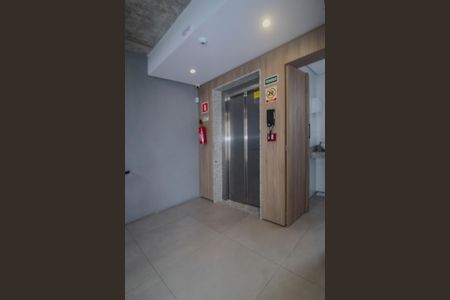 Apartamento à venda com 66m², 2 quartos e 2 vagasHall de entrada