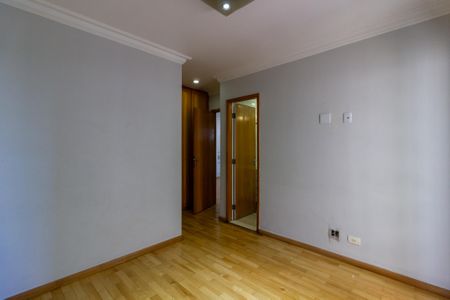 Apartamento à venda com 90m², 3 quartos e 2 vagasSuíte 1