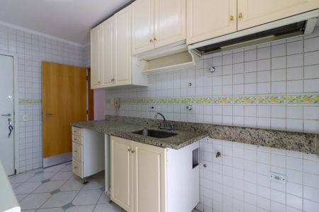 Apartamento à venda com 90m², 3 quartos e 2 vagasCozinha