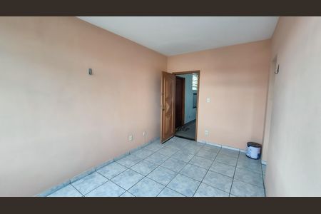 Sala de apartamento para alugar com 2 quartos, 31m² em Irajá, Rio de Janeiro