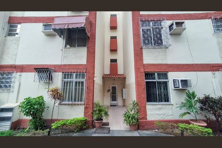 Apartamento para alugar com 31m², 2 quartos e sem vagaEntrada do Prédio 