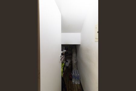 Casa à venda com 179m², 3 quartos e 2 vagas Casa à venda com 179m², 3 quartos e 2 vagasDispensa