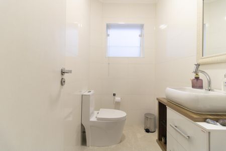 Lavabo de casa à venda com 3 quartos, 179m² em Vila Vera, São Paulo