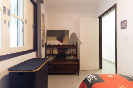 Casa à venda com 179m², 3 quartos e 2 vagas Casa à venda com 179m², 3 quartos e 2 vagasQuarto 3