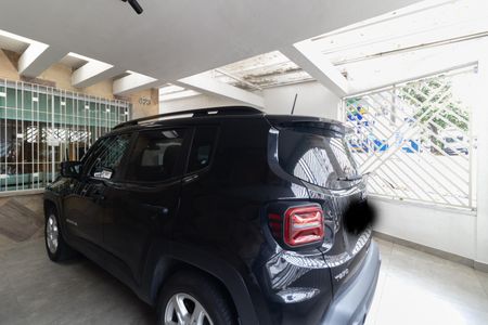 Garagem  de casa à venda com 3 quartos, 179m² em Vila Vera, São Paulo