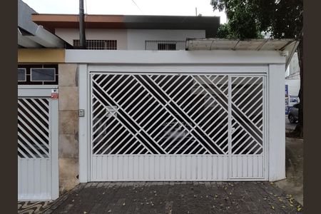 Fachada de casa à venda com 3 quartos, 179m² em Vila Vera, São Paulo