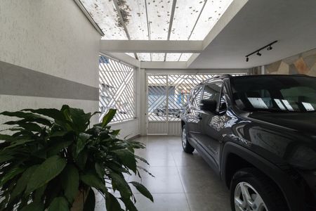 Casa à venda com 179m², 3 quartos e 2 vagas Casa à venda com 179m², 3 quartos e 2 vagasGaragem