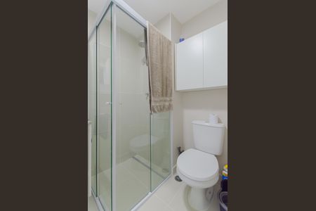 Banheiro de kitnet/studio para alugar com 1 quarto, 27m² em Ipiranga, São Paulo