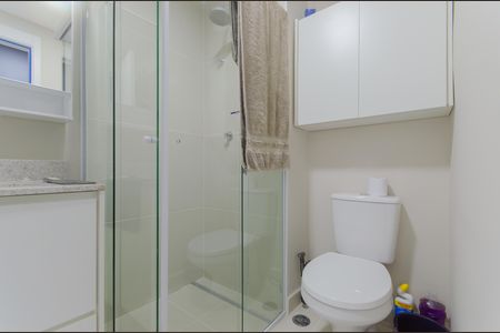 Banheiro de kitnet/studio para alugar com 1 quarto, 27m² em Ipiranga, São Paulo