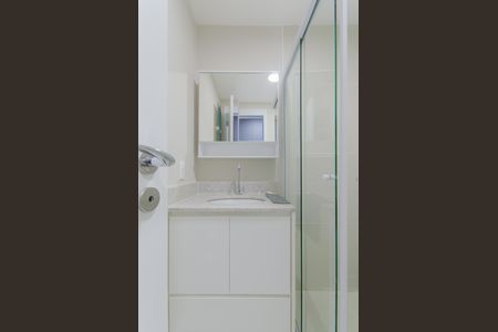 Banheiro de kitnet/studio para alugar com 1 quarto, 27m² em Ipiranga, São Paulo