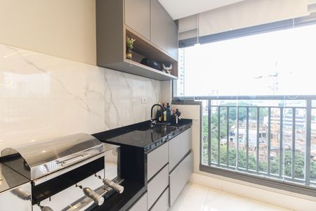Apartamento para alugar com 68m², 2 quartos e 1 vaga Apartamento para alugar com 68m², 2 quartos e 1 vagaVaranda