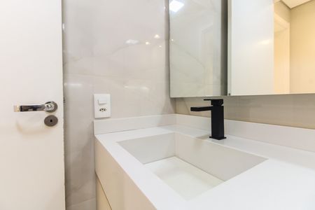 Apartamento para alugar com 68m², 2 quartos e 1 vaga Apartamento para alugar com 68m², 2 quartos e 1 vagaBanheiro Social