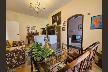 Apartamento para alugar com 98m², 3 quartos e 1 vaga Apartamento para alugar com 98m², 3 quartos e 1 vagaSala