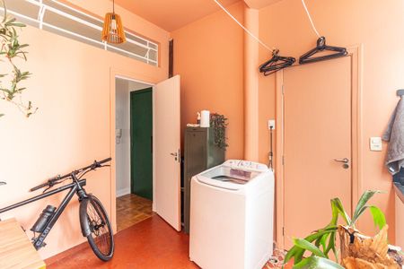 Apartamento à venda com 94m², 2 quartos e sem vaga Apartamento à venda com 94m², 2 quartos e sem vagaÁrea de Serviço