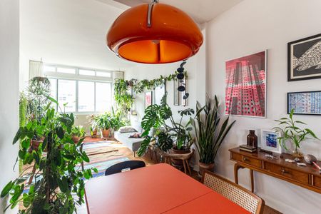 Apartamento à venda com 94m², 2 quartos e sem vaga Apartamento à venda com 94m², 2 quartos e sem vagaSala