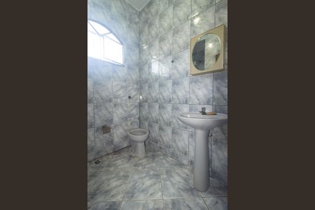 Casa de condomínio para alugar com 120m², 2 quartos e 1 vaga Casa de condomínio para alugar com 120m², 2 quartos e 1 vagaBanheiro Social