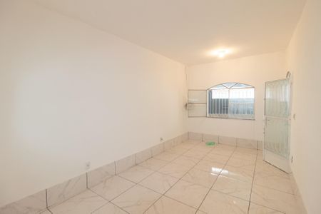 Sala de casa de condomínio para alugar com 2 quartos, 120m² em Senador Vasconcelos, Rio de Janeiro