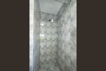 Casa de condomínio para alugar com 120m², 2 quartos e 1 vaga Casa de condomínio para alugar com 120m², 2 quartos e 1 vagaBanheiro Social