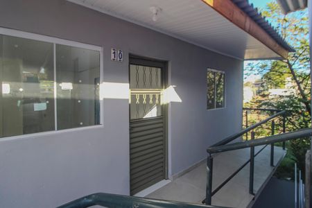 Casa para alugar com 53m², 2 quartos e 1 vaga Casa para alugar com 53m², 2 quartos e 1 vagaFachada