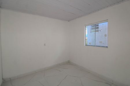 Casa para alugar com 53m², 2 quartos e 1 vaga Casa para alugar com 53m², 2 quartos e 1 vagaQuarto
