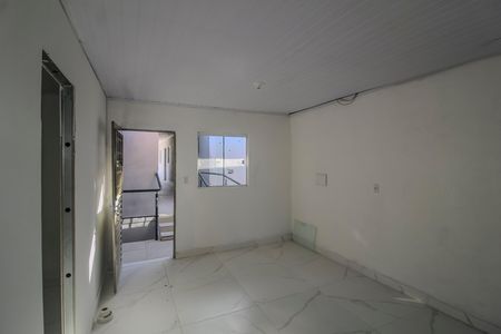 Casa para alugar com 53m², 2 quartos e 1 vaga Casa para alugar com 53m², 2 quartos e 1 vagaSala/Cozinha