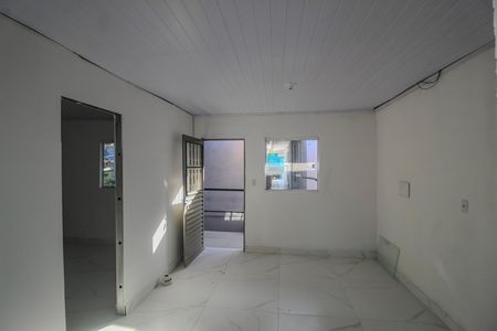 Casa para alugar com 53m², 2 quartos e 1 vaga Casa para alugar com 53m², 2 quartos e 1 vagaSala/Cozinha