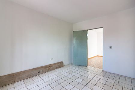 Quarto 1 de casa à venda com 2 quartos, 140m² em São Pedro, Osasco