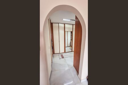 Apartamento para alugar com 660m², 4 quartos e 2 vagas Apartamento para alugar com 660m², 4 quartos e 2 vagasCloset da Suíte 2