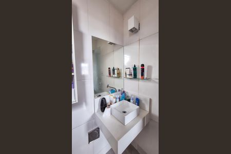 Apartamento para alugar com 660m², 4 quartos e 2 vagas Apartamento para alugar com 660m², 4 quartos e 2 vagasBanheiro da Suíte