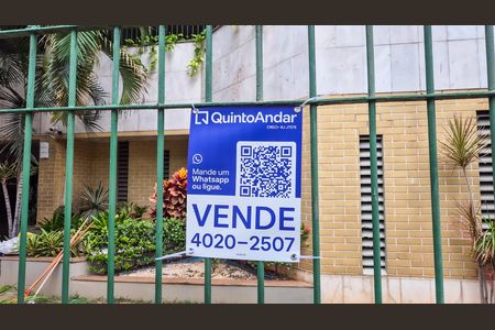 Apartamento para alugar com 660m², 4 quartos e 2 vagas Apartamento para alugar com 660m², 4 quartos e 2 vagasPlaquinha